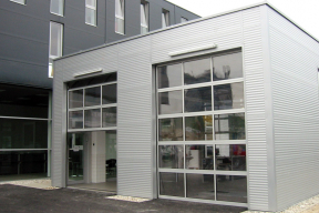 Industrietore Sektionaltore Aluminium DSTR60 Unternehmen Energy Glas