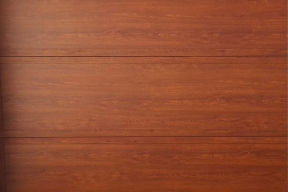 Garagentore Deckensektionaltore klassisch in Holzdekor