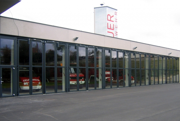 Industrietore Falttore Aluminium AL602F Feuerwehrtore